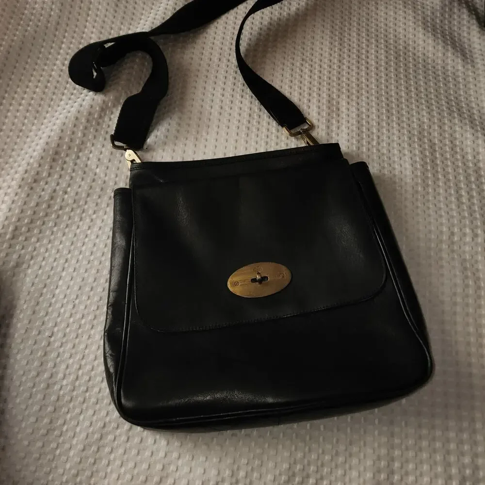 VINTAGE MULBERRY XL BLACK LEATHER ANTHONY CROSSBODY BAG